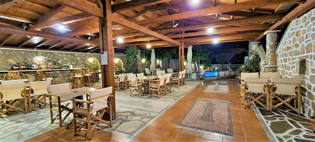 Kastro Hotel Spetses Town Bagian luar foto