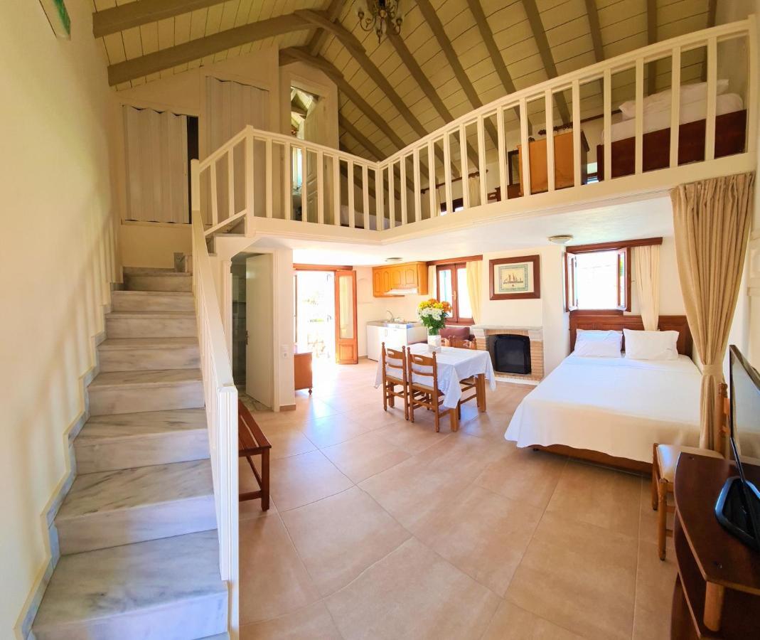 Kastro Hotel Spetses Town Ruang foto