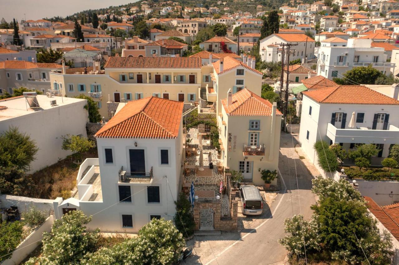 Kastro Hotel Spetses Town Bagian luar foto