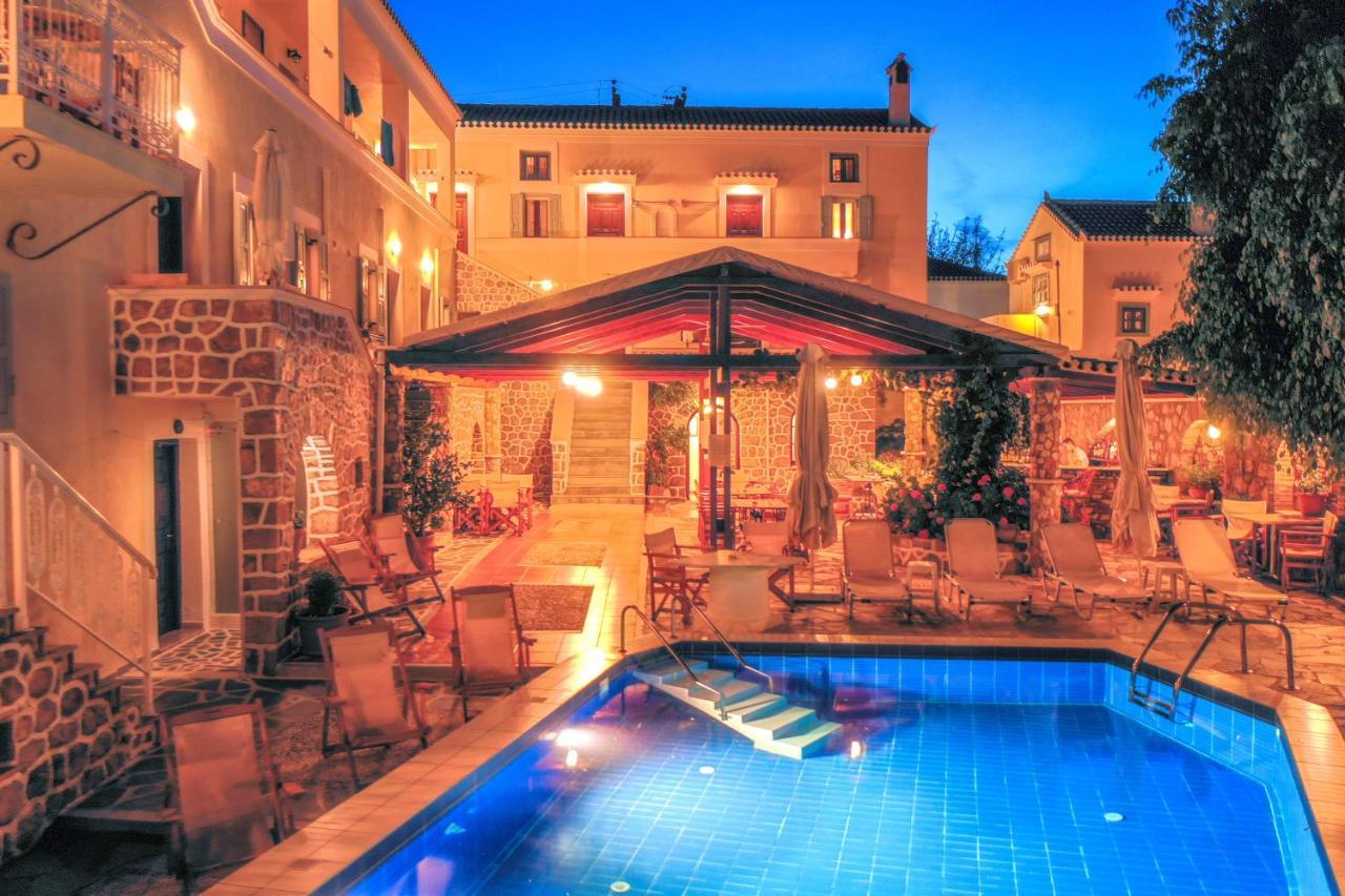 Kastro Hotel Spetses Town Bagian luar foto